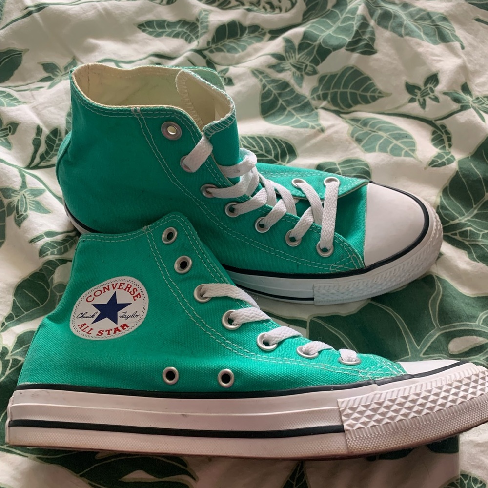 Mint Green Converse High Top Sneakers Worn Only Once size 7